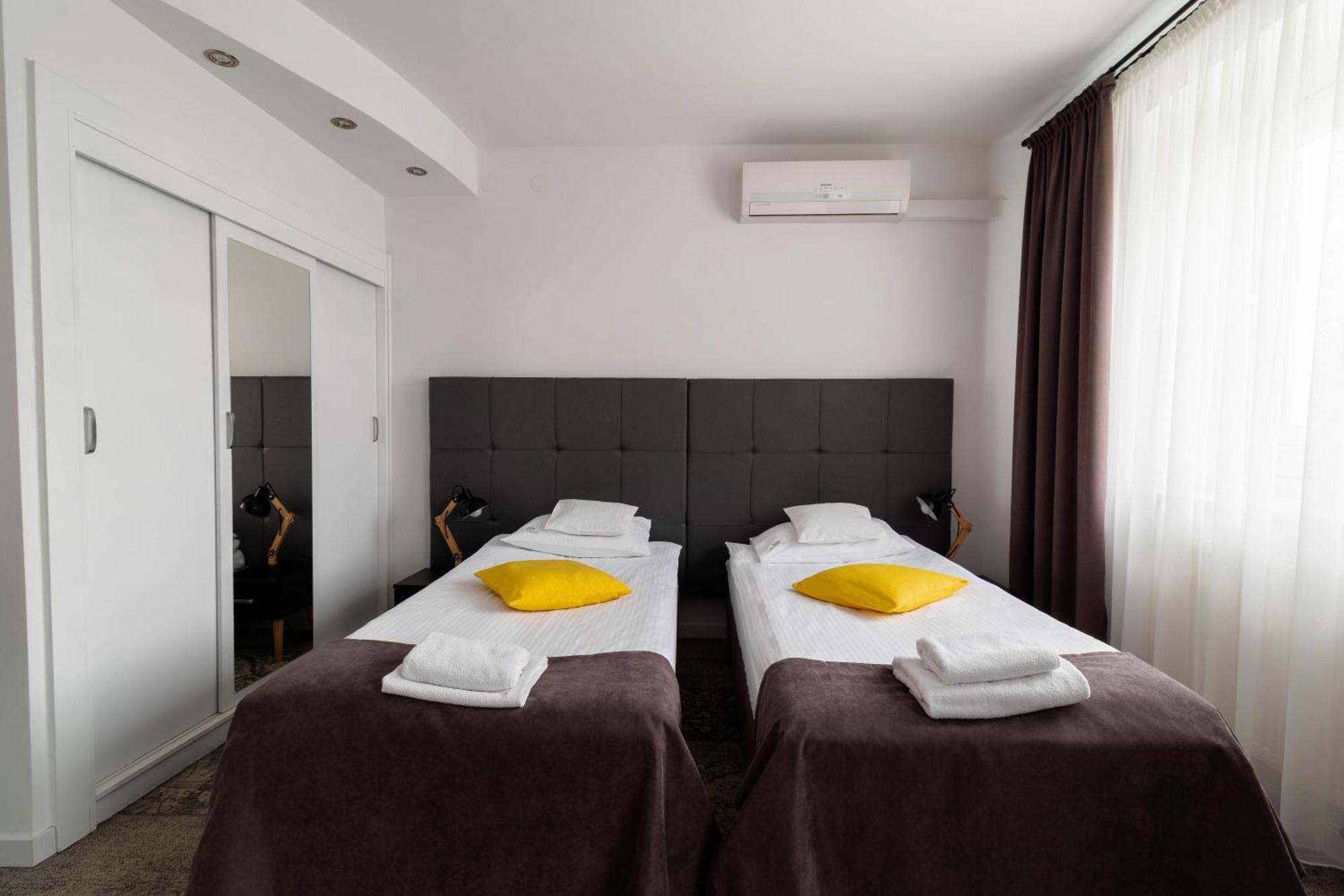 Hotel Nafta Krosno Dış mekan fotoğraf